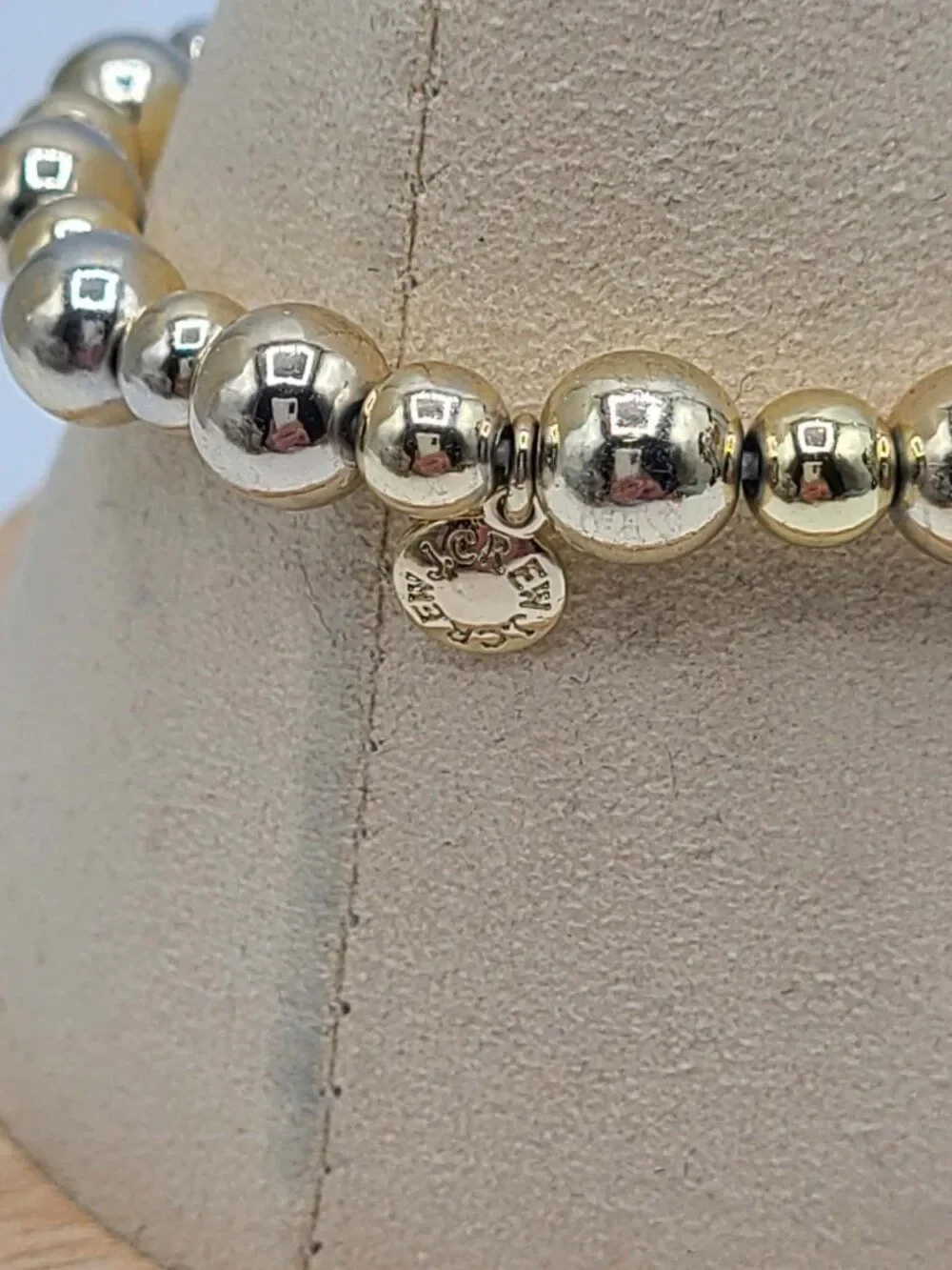 J Crew Stretchy Gold Tone Beaded Bracelet with Heart NWOT
